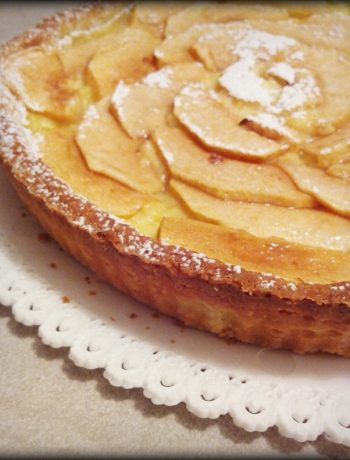 crostata crema e mele