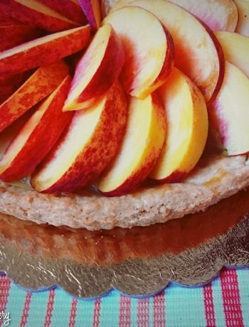 crostata vegan alle pesche