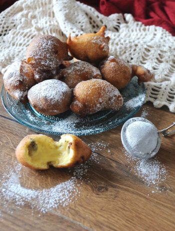 frittelle di carnevale con uvetta